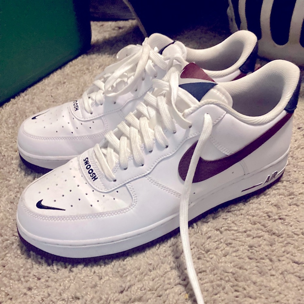 Used Nike Air Force 1’s (MENS 11US)